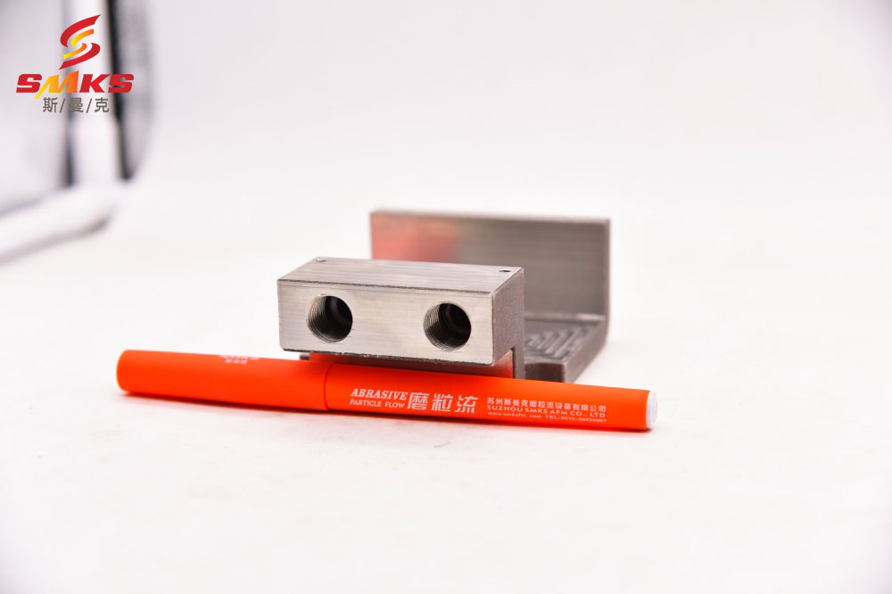 螺紋<a href='http://m.lifemessy.com' target='_blank'><u>內(nèi)孔拋光</u></a>